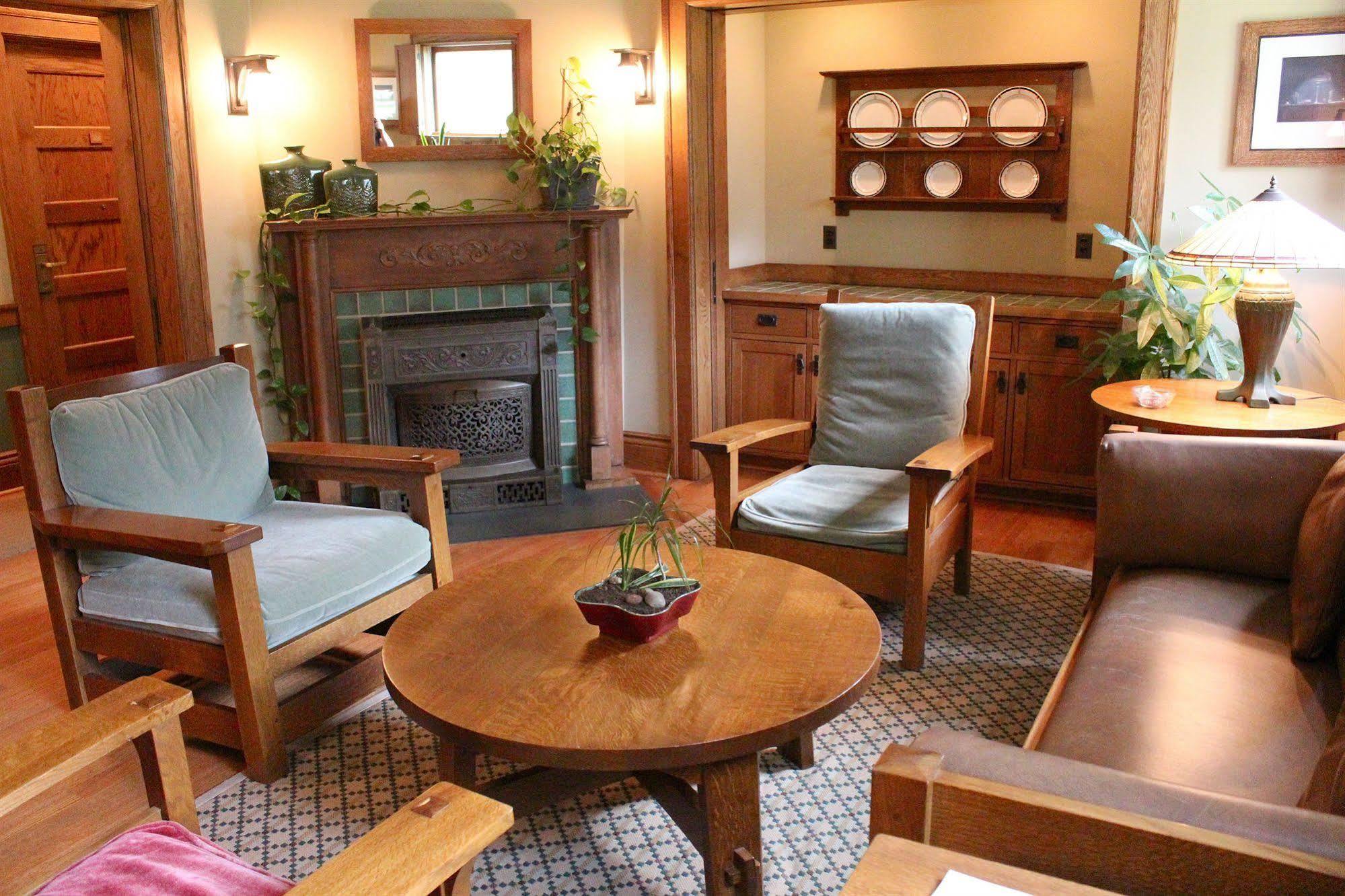 Roycroft Inn East Aurora ภายนอก รูปภาพ
